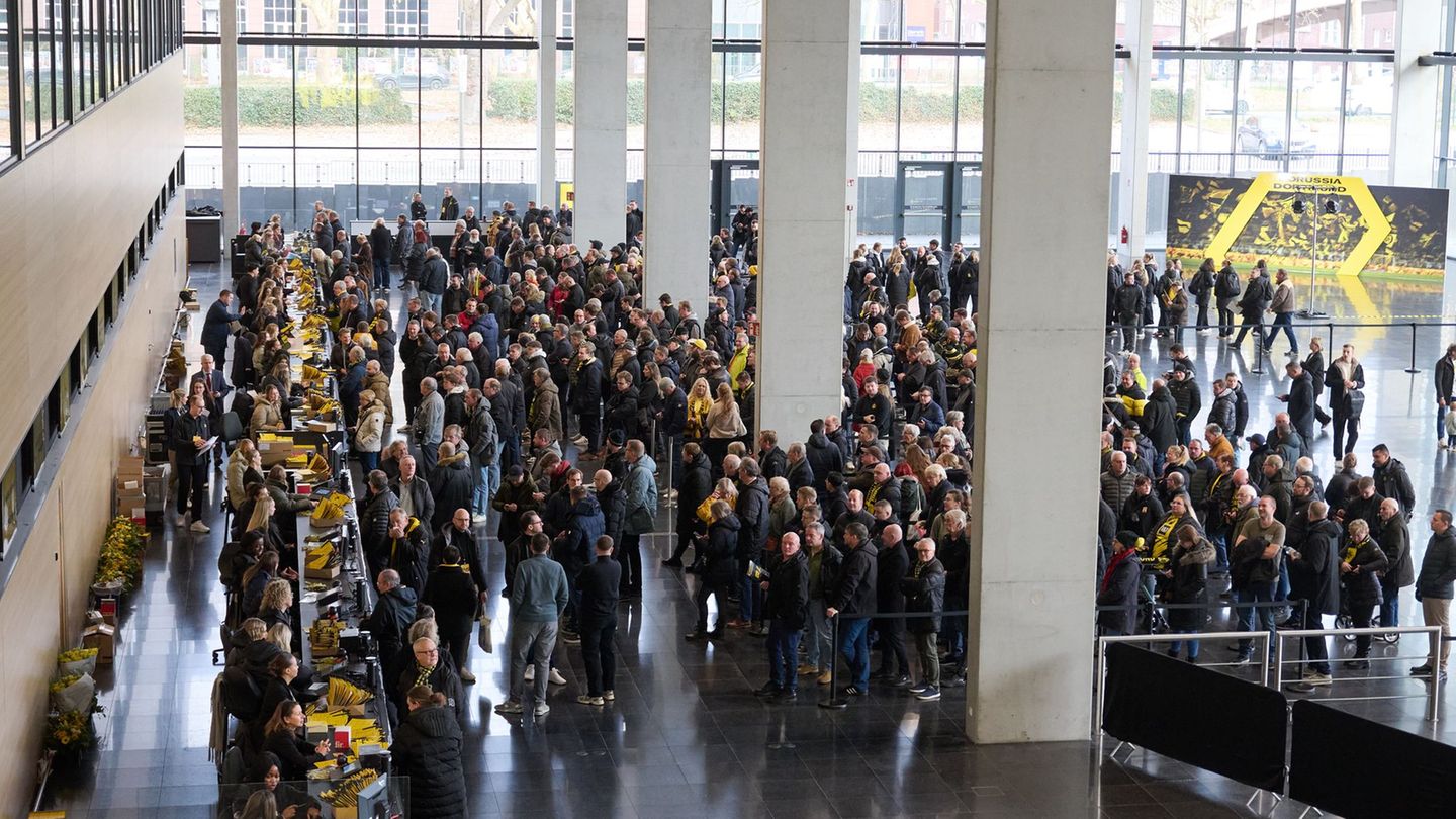 Technische Probleme bei der Anmeldung der Mitglieder sorgten am Sonntag für einen verspäteten Beginn der Mitgliederversammlung v