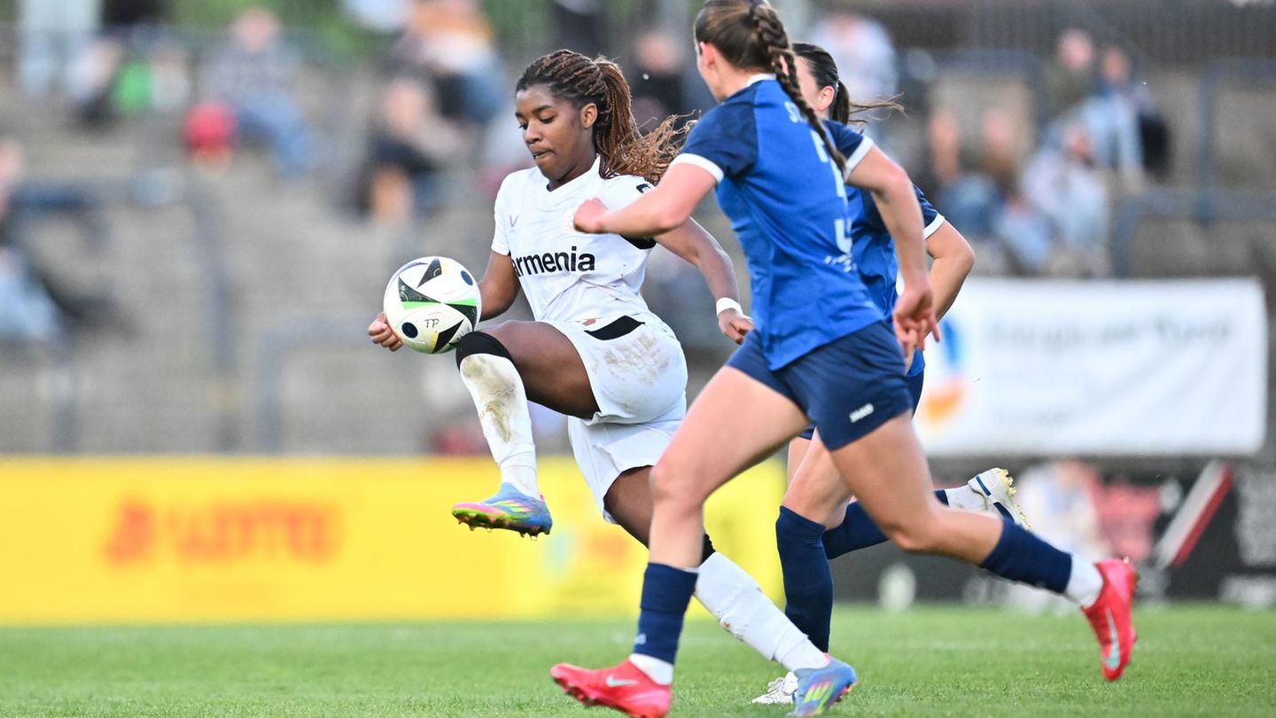 Delice Boboy erzielte für RB Leipzig gegen Wolfsburg ihr erstes Tor. (Archivbild) Foto: Sebastian Christoph Gollnow/dpa
