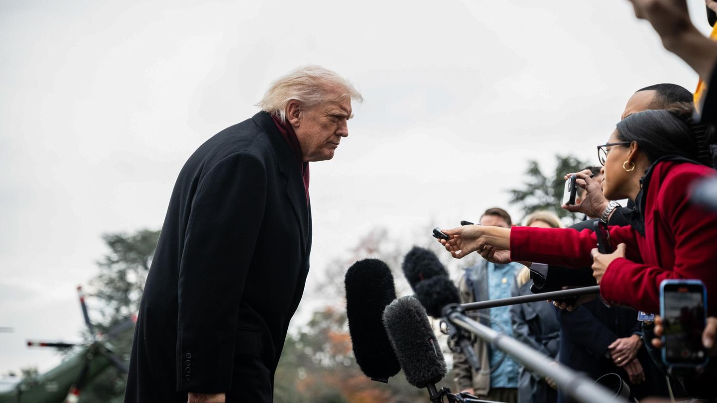 Ukraine-Verhandlungen: Trump wirft Ukraine mangelnde "Dankbarkeit" vor