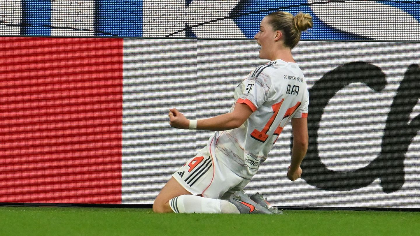 Trifft in Hoffenheim: Nationalspielerin Alara Sehitler. (Archivbild) Foto: Swen Pförtner/dpa