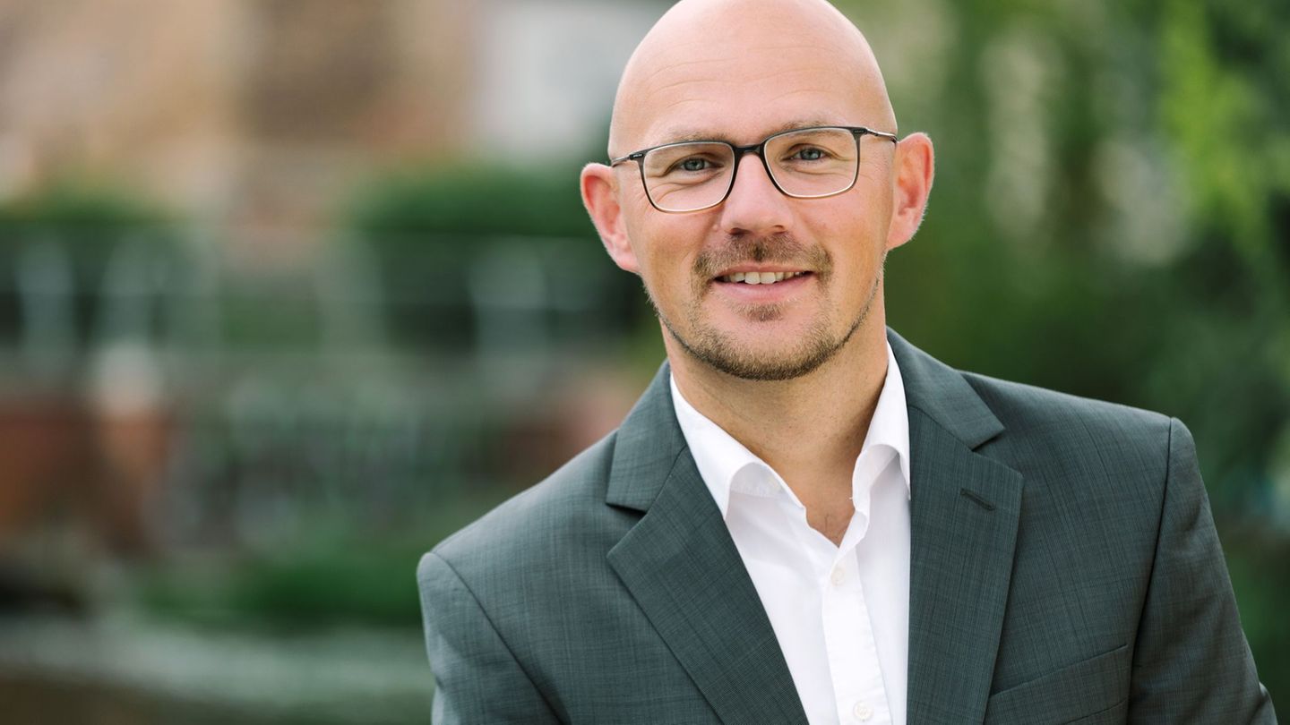 Stichwahl: OB-Wahl in Brandenburg/Havel: SPD-Mann löst Amtsinhaber ab