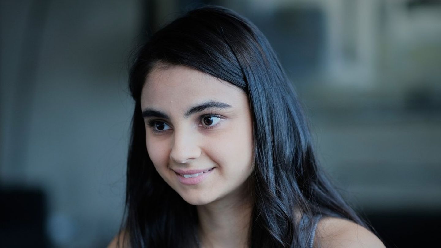 Bayan Layla im aktuellen Stuttgart-"Tatort: Überlebe wenigstens bis morgen".