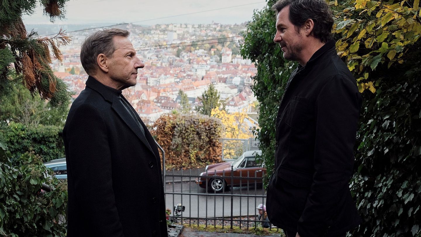 Tatort: Überlebe wenigstens bis morgen: "Tatort" aus Stuttgart: Fühlen sich junge Menschen heute tatsächlich einsamer?