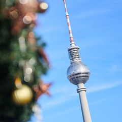 In der Hauptstadt öffnen an vielen Orten die Weihnachtsmärkte. Foto: Annette Riedl/dpa