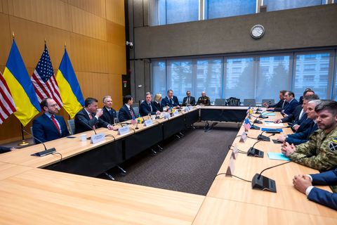 Die Ukraine und die USA haben sich bei Verhandlungen in Genf auf eine überarbeitete Fassung des Friedensplans geeinigt. Foto: Ma