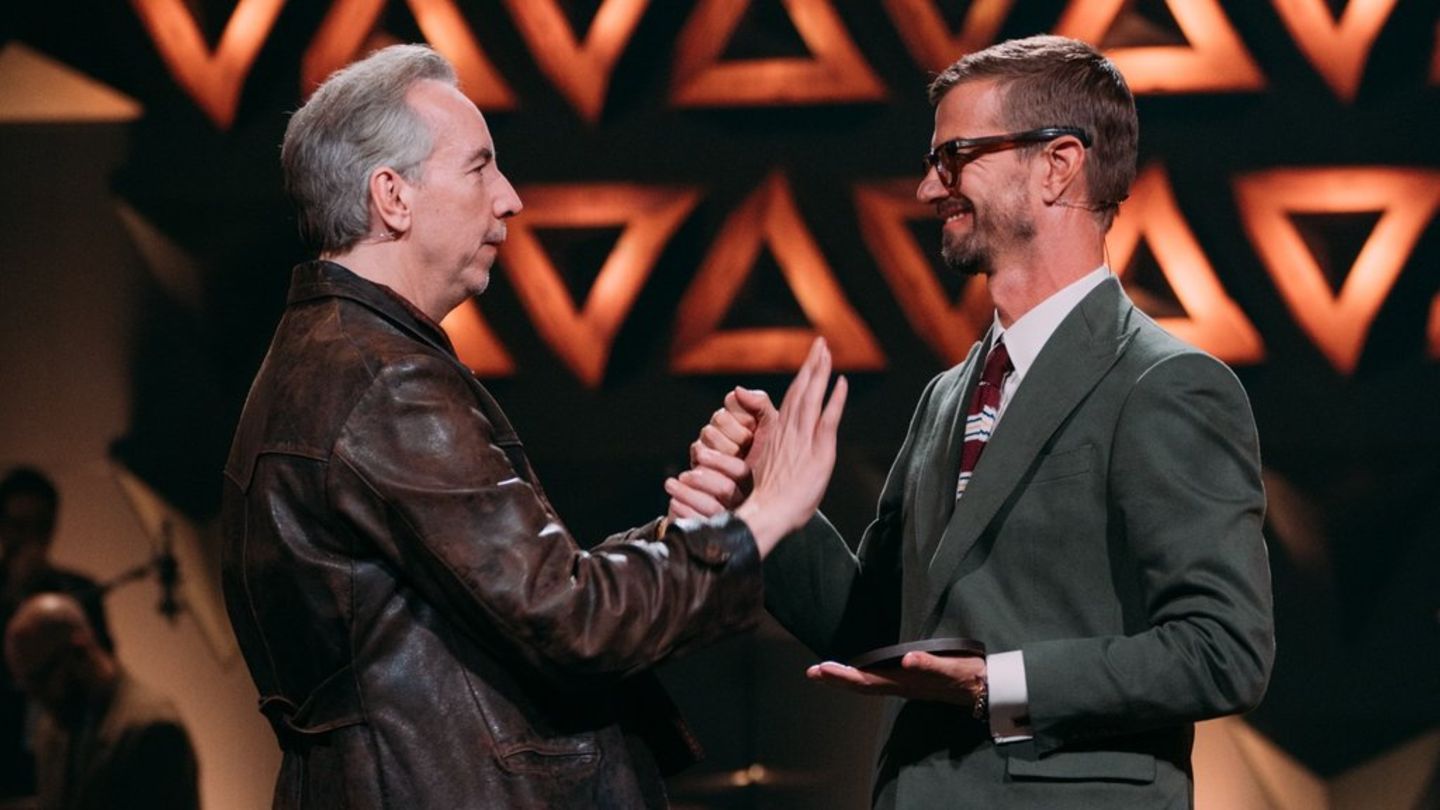 Zehnte Staffel "Wer stiehlt mir die Show?": Olli Schulz darf auf den "Walk of Brain"