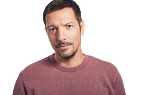 Thilo Mischke beleuchtet in seiner neuen Reportage den Aufstieg der Autokraten – und begibt sich dafür auf "Dikta-Tour".