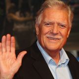 Das Bundesverdienstkreuz, dass er 2015 erhielt, hatte sich Michael Ballhaus (1935-2017) wahrlich verdient: International machte sich der große Kameramann einen Namen durch seine Zusammenarbeit mit Martin Scorsese ("Gangs Of New York"), Francis Ford Coppola ("Bram Stoker's Dracula") und vor allem mit Rainer Werner Fassbinder ("Die Ehe der Maria Braun").