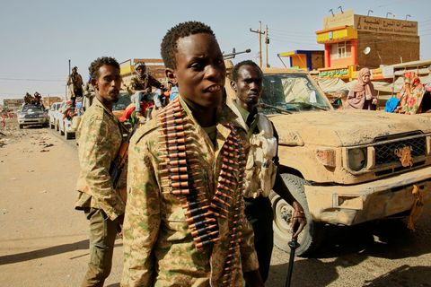 Die sudanesische Armee kämpft seit 2023 gegen die RSF-Miliz, doch diese kontrolliert mittlerweile etwa das halbe besiedelte Gebi