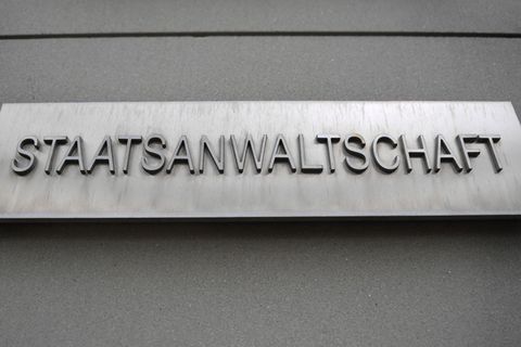 Die Staatsanwaltschaft in Fulda ermittelt in dem Fall. (Symbolbild) Foto: Arne Dedert/dpa