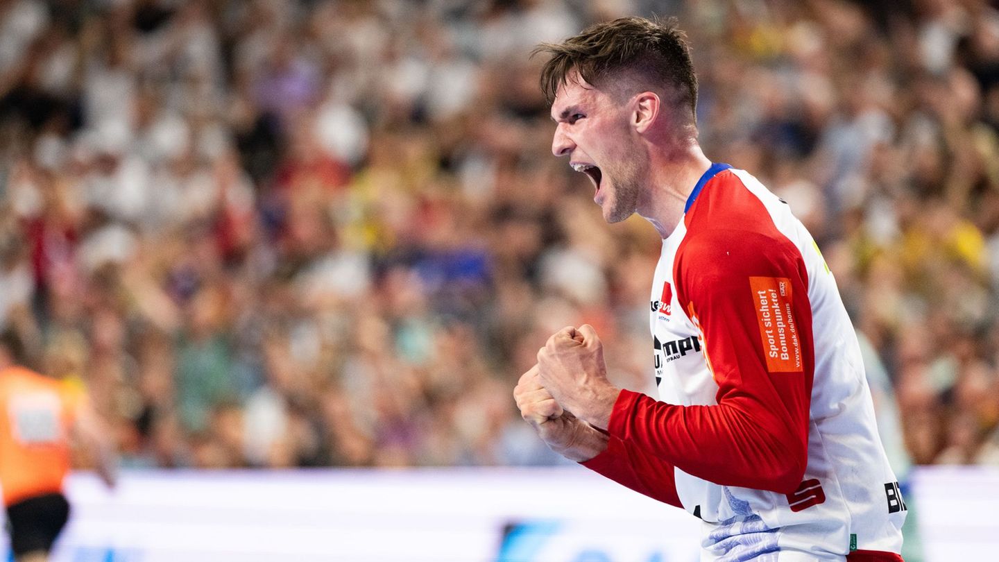 Torhüter Mateusz Kornecki läuft ab sofort für den TVB Stuttgart auf. (Archivbild) Foto: Marius Becker/dpa