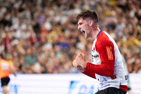 Torhüter Mateusz Kornecki läuft ab sofort für den TVB Stuttgart auf. (Archivbild) Foto: Marius Becker/dpa