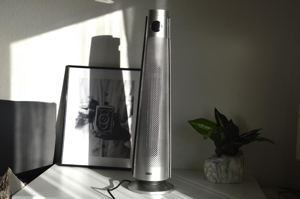 Der Turmheizlüfter von Dreo sorgt für gleichmäßige Wärme und überzeugt mit Kippschutz, fünf Stufen und einfacher Handhabung – auch mit Fernbedienung