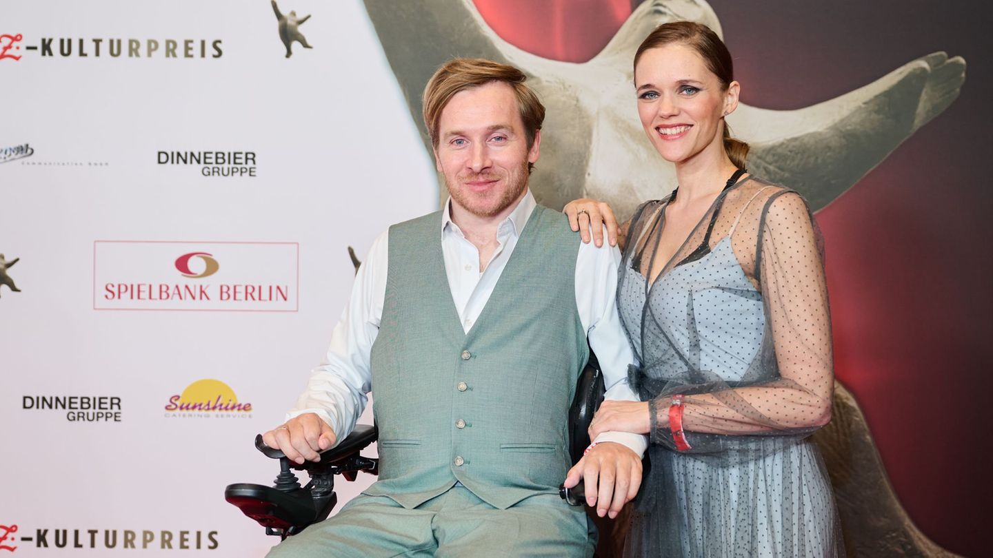 Das Paar ist seit 2016 verheiratet. (Archivbild) Foto: Annette Riedl/dpa