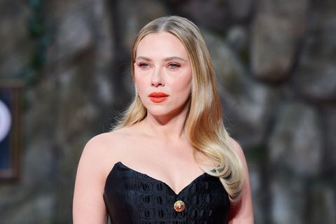 Scarlett Johansson lässt sich auf einen Gruselstoff ein. (Archivbild) Foto: Annette Riedl/dpa