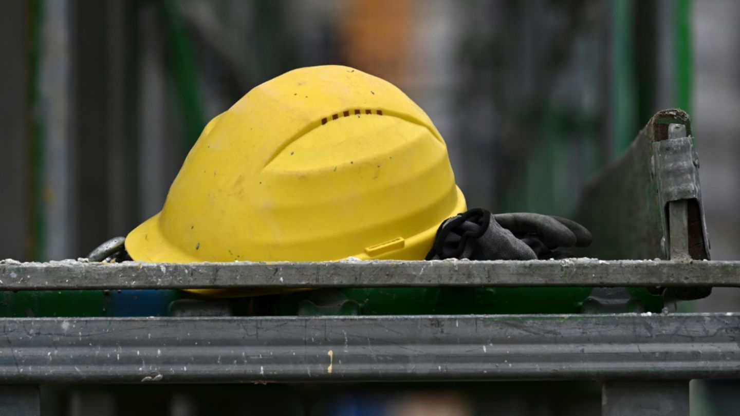 Bauarbeiterhelm