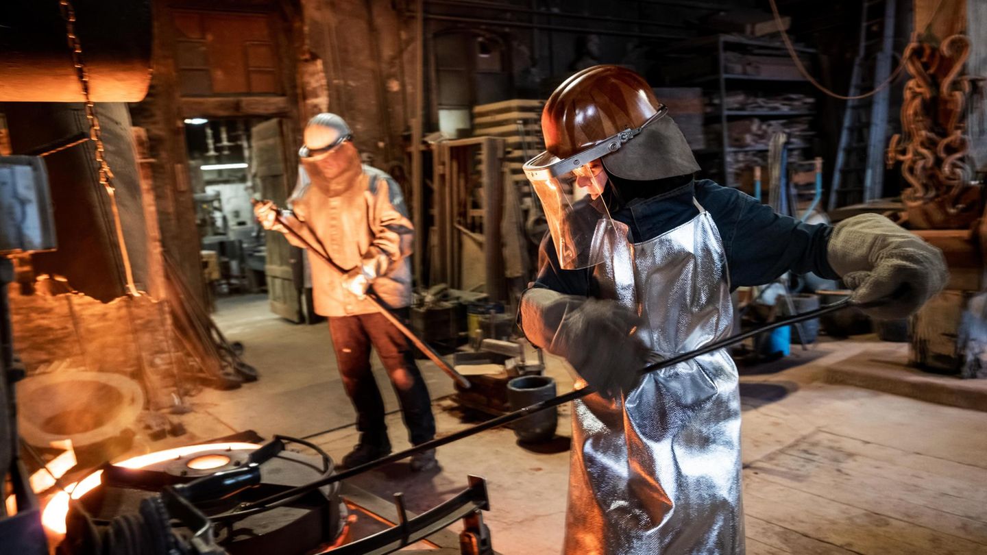 Fotografie-Gegossen-f-r-die-Ewigkeit-Wie-aus-Bronze-Kunst-wird