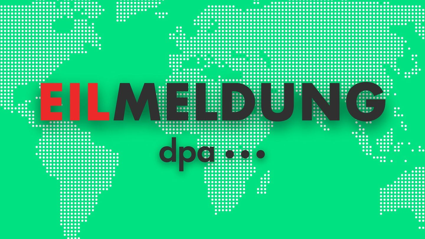 Online-Gruppierung: Bundesweite Bombendrohungen: Polizei durchsucht Objekte