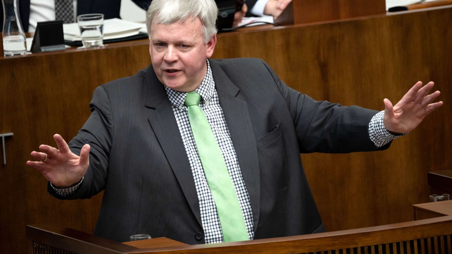 Jens Eckhoff soll den Untersuchungsausschuss leiten. (Archivbild) Foto: Sina Schuldt/dpa