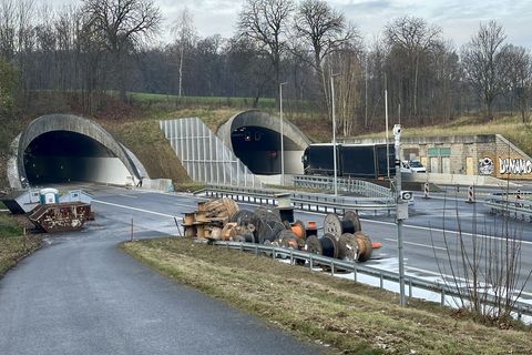 Die Sanierung des A4-Tunnels Königshainer Berge bei Görlitz steht vor dem Abschluss. Foto: Danilo Dittrich/dpa