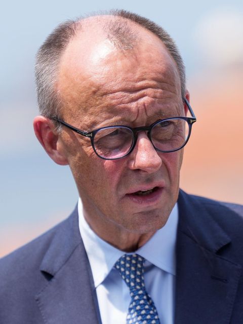 Vertrauen in Merz sinkt weiter – Umfragewerte so schlecht wie Scholz