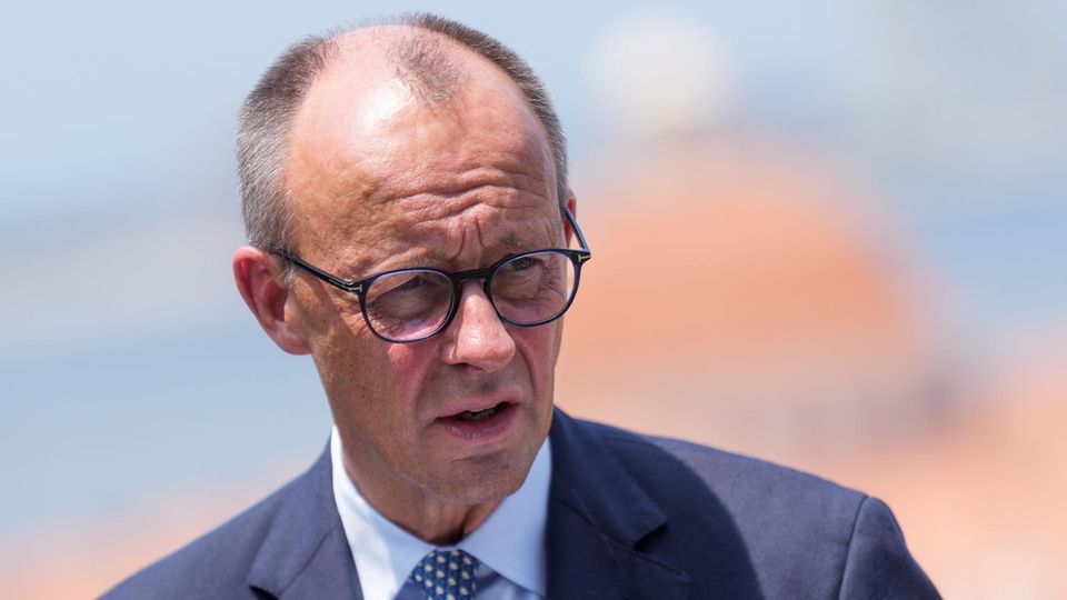 Vertrauen in Merz sinkt weiter – Umfragewerte so schlecht wie Scholz