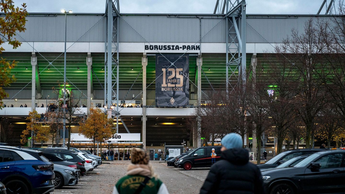 Von der neuen Saison an heißt das Stadion in Mönchengladbach Ista-Borussia-Park. (Archivfoto) Foto: David Inderlied/dpa
