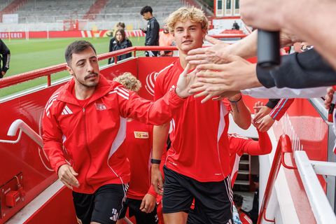 Josip Juranovic (l.) fehlte zuletzt im Kader. (Archivbild) Foto: Andreas Gora/dpa
