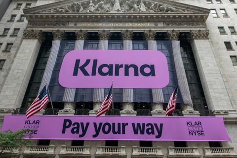 Klarna-Banner an der New Yorker Börse