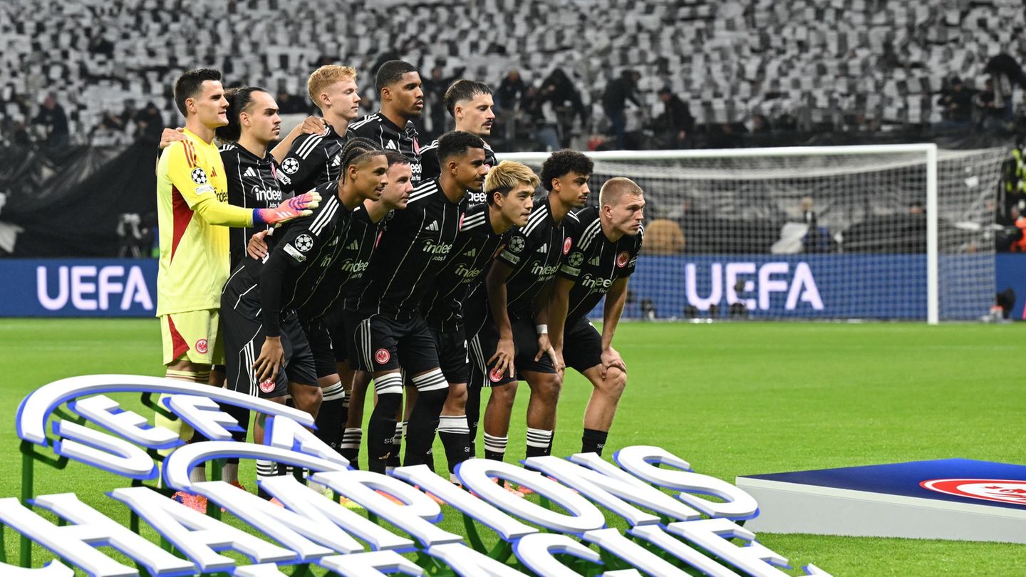 Frankfurt strebt einen Heimsieg gegen Bergamo an. (Archivbild) Foto: Arne Dedert/dpa