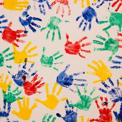 Noch im Dezember soll ein neues Förderprogramm für Kindergärten starten. (Symbolbild) Foto: Rolf Vennenbernd/dpa