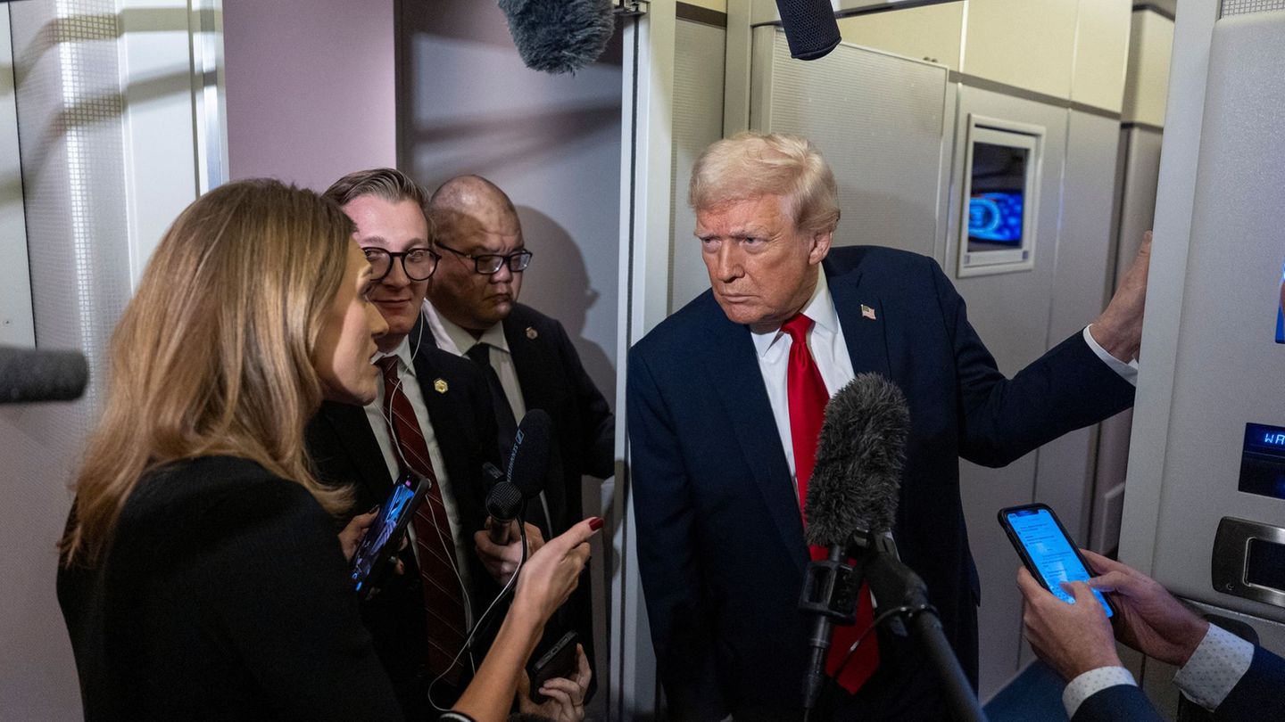 US-Präsident Trump nimmt seinen Sondergesandten Witkoff in Schutz. Foto: Alex Brandon/AP/dpa