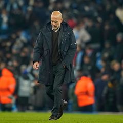 Hat sich gegen Bayer Leverkusen verzockt: Manchester Citys Cheftrainer Pep Guardiola. Foto: Dave Thompson/AP/dpa