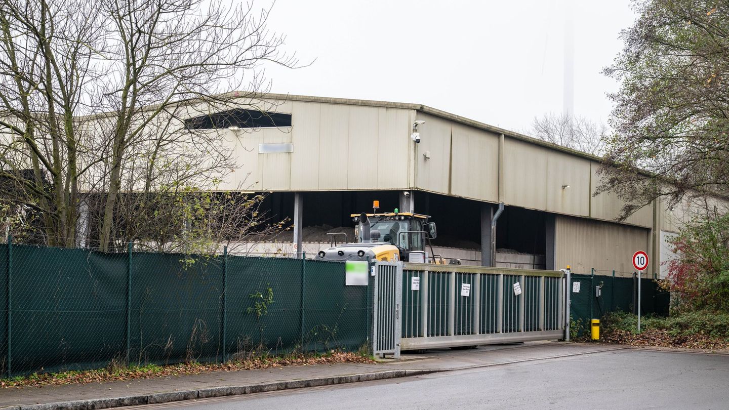Nach dem eines toten Säuglings in Bremen sind sehr viele Fragen offen. Foto: Sina Schuldt/dpa