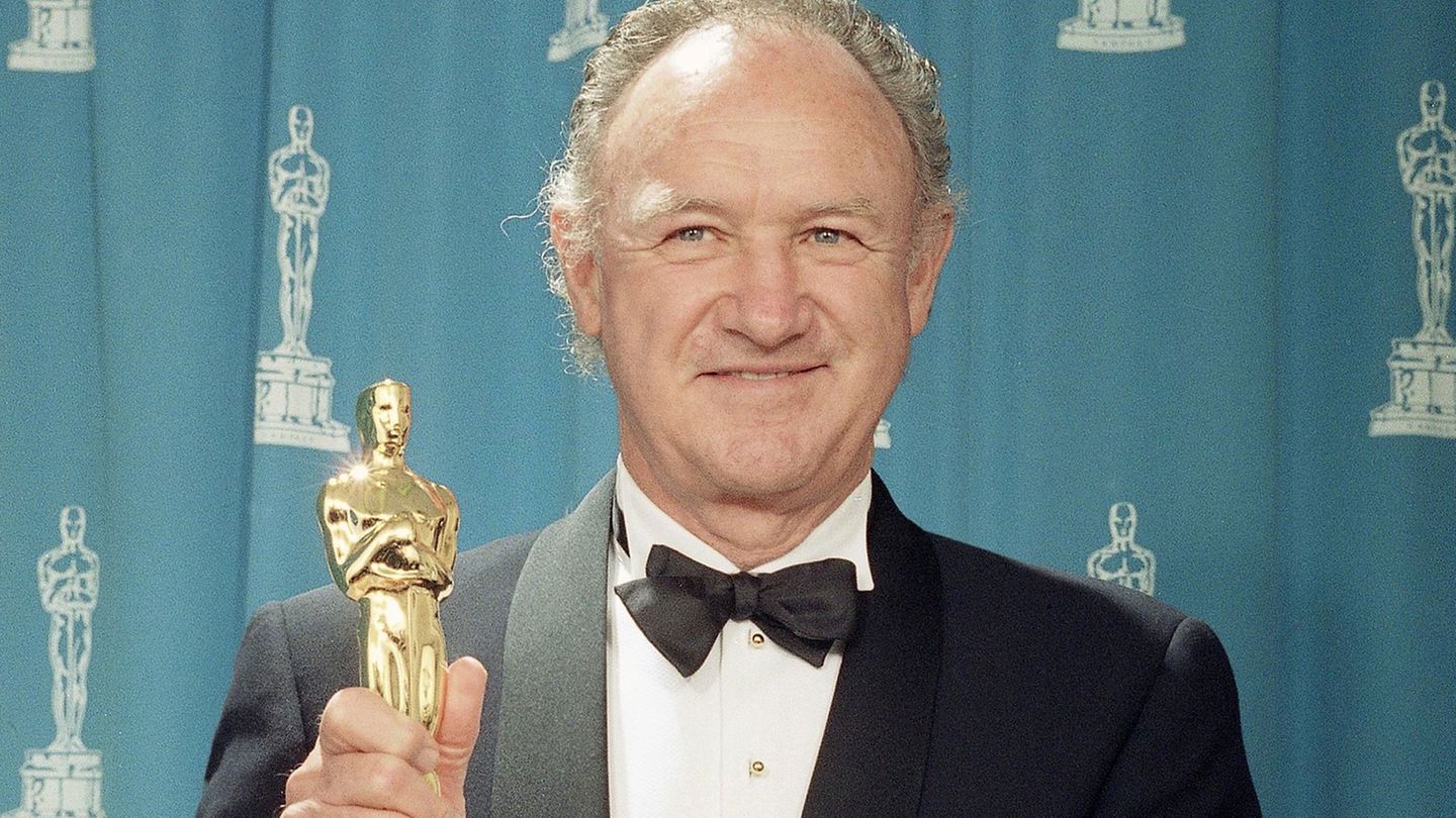 Leute-Golden-Globes-von-Gene-Hackman-bei-Auktion-versteigert