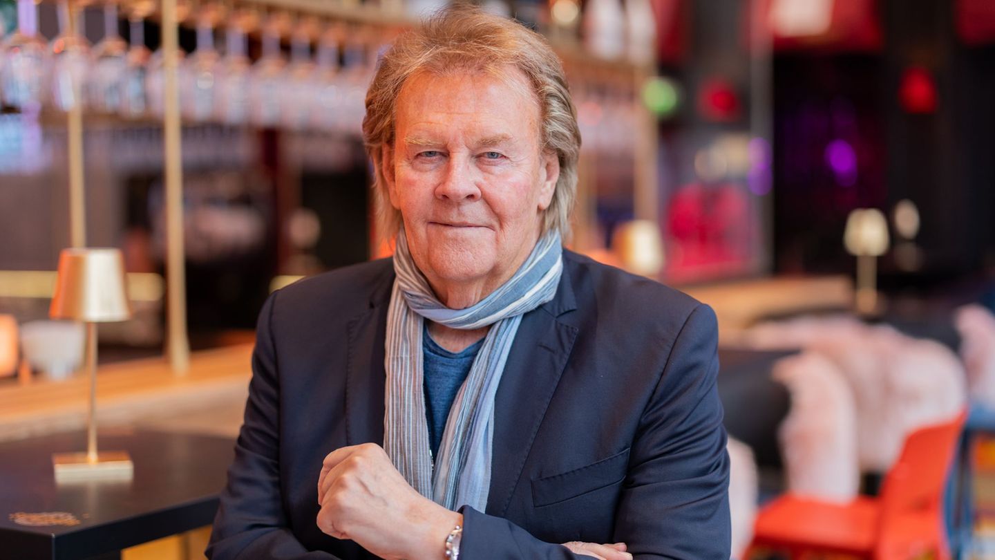 Howard Carpendale hat die Autobiografie "Unerwartet" veröffentlicht. (Archivbild) Foto: Rolf Vennenbernd/dpa