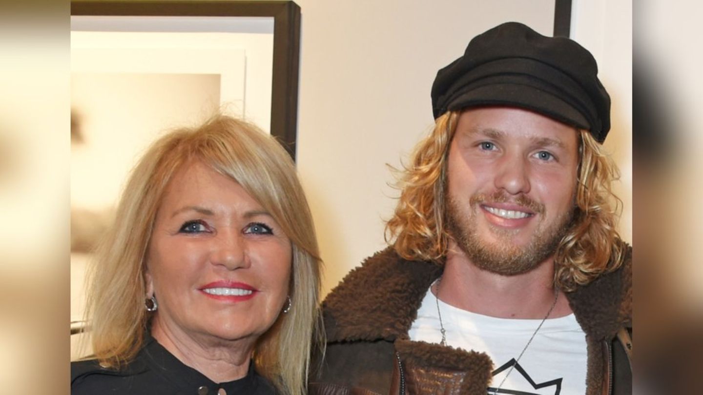 Sam Branson und seine Mutter Joan Templeman.