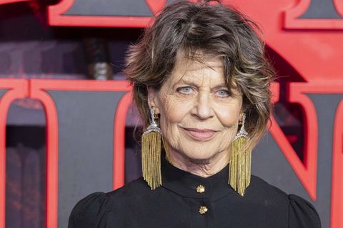 Schauspielerin Linda Hamilton steht ohne Wenn und Aber zu ihrem Alter.