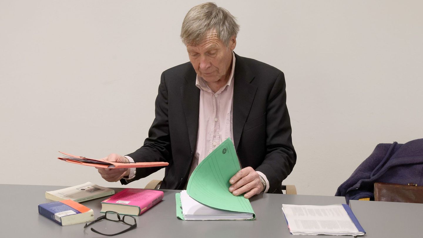 Ernst Hörmann aus Bayern stand im Rahmen eines Berufungsverfahrens erneut vor Gericht, weil er als Mitglied der "Letzten Generat