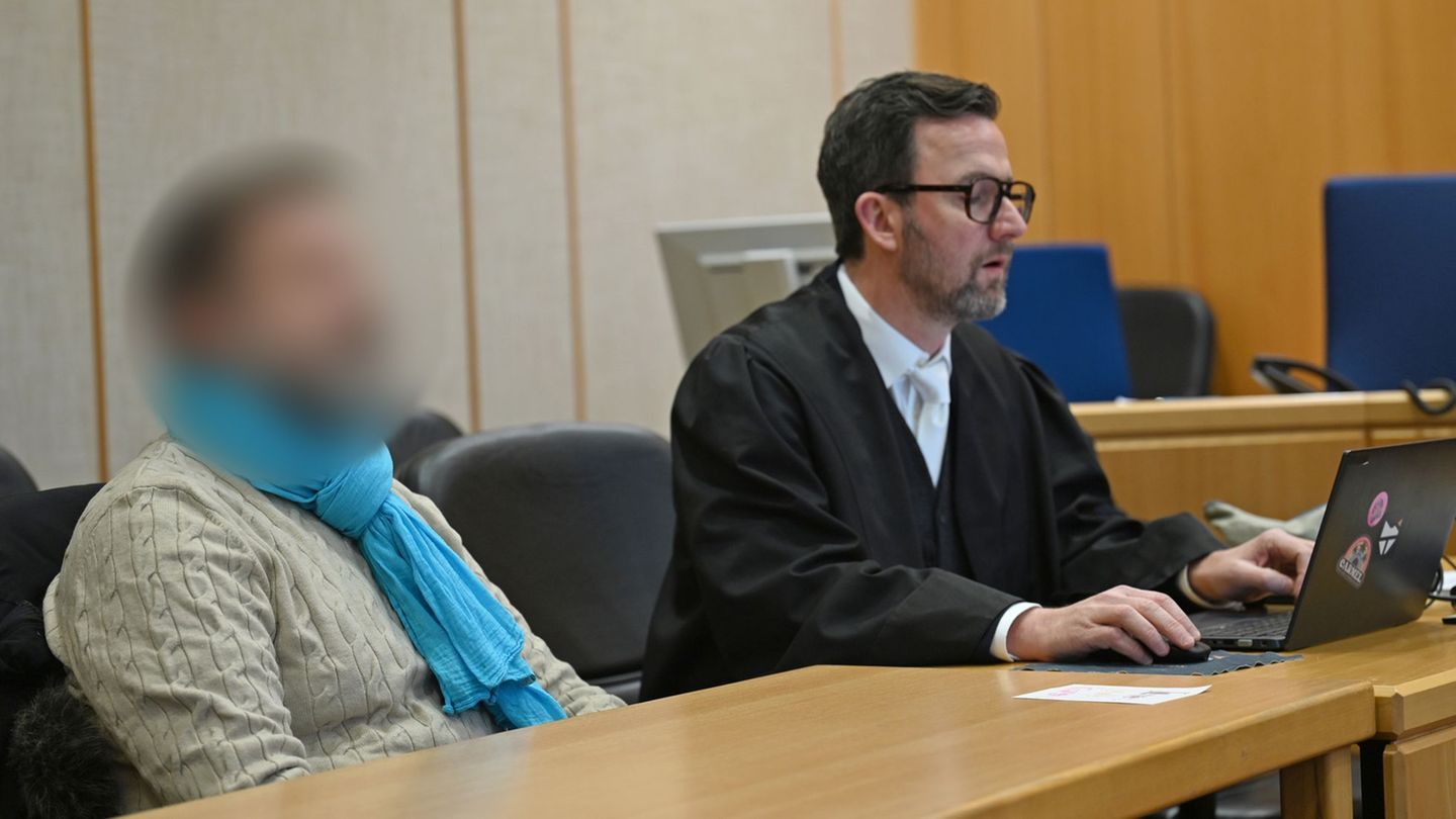 Im dritten Verfahren im Ermittlungskomplex um einen wegen Korruption verurteilten Oberstaatsanwalt steht nun ein Unternehmer vor