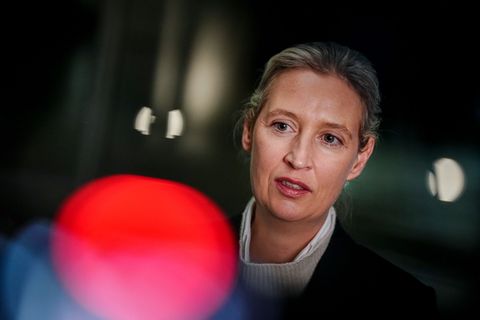 AfD-Chefin Alice Weidel sieht ihre Partei in baldiger Regierungsverantwortung und die AfD-Nachwuchsorganisation als "Kaderschmie