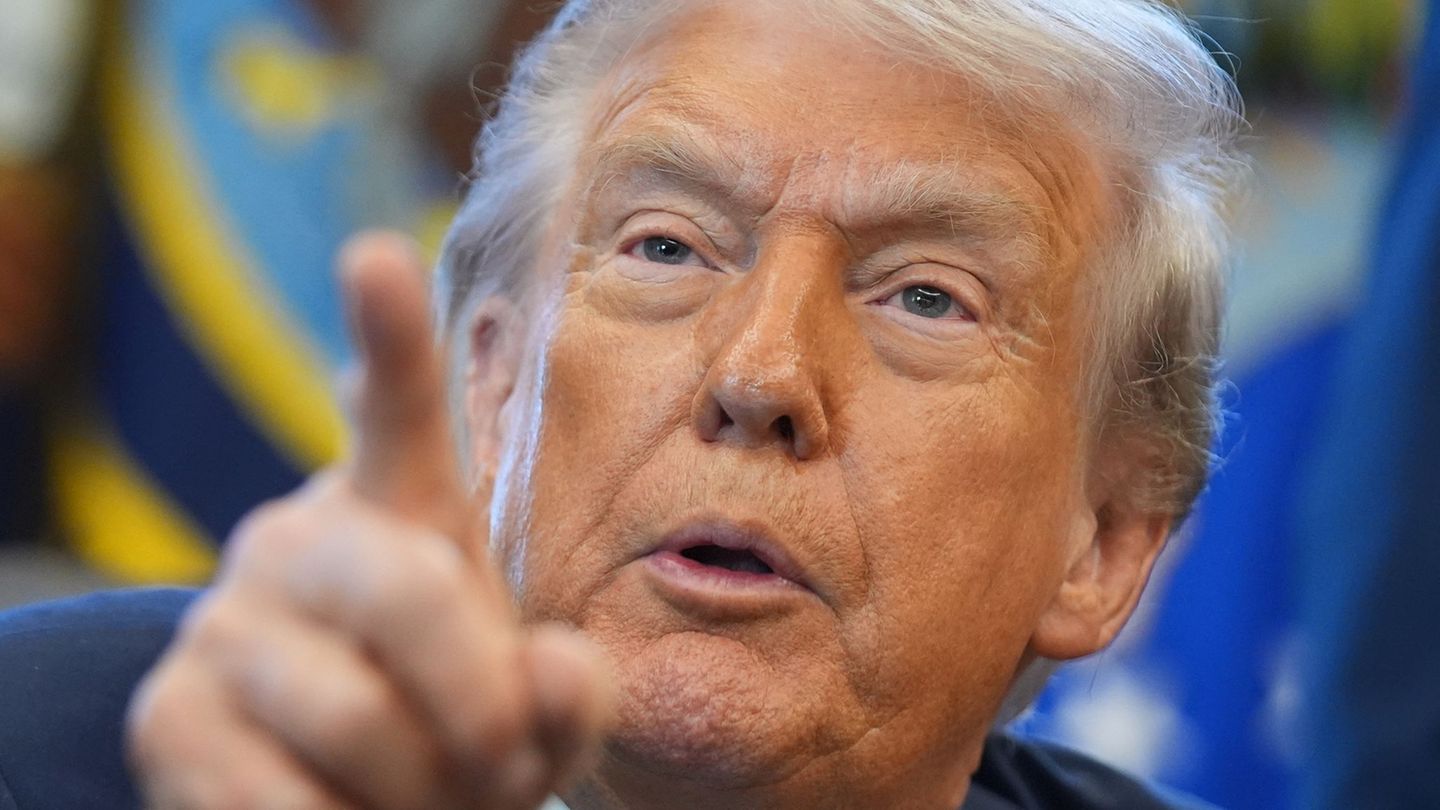 Trump nennt den Angriff in Washington einen Terrorakt. (Archivbild) Foto: Evan Vucci/AP/dpa