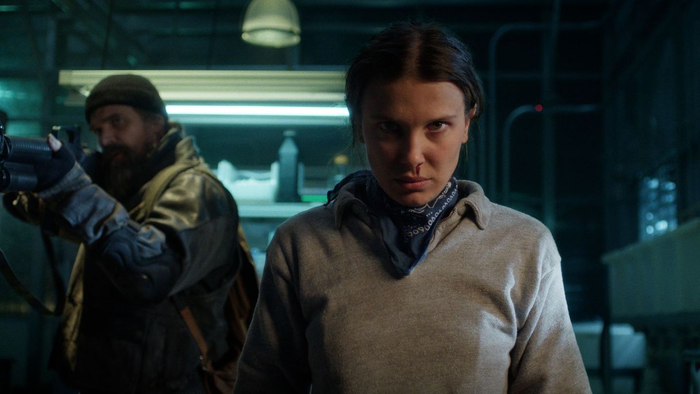 Aus dem verstörten Kind entwickelt sich bald eine mutige junge Frau. Mit ihren besonderen Fähigkeiten schließt sie in Staffel zwei den Riss zur Schattenwelt, sie kämpft gegen diverse Monster und rettet ihren Freunden wieder und wieder das Leben. In der fünften Staffel erwartet sie nun ein finaler Kampf.