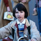Mike Wheeler (Finn Wolfhard) ist ein gewissenhafter Junge. Seine Freizeit verbringt er in der ersten Staffel am liebsten mit Will und zwei weiteren Freunden im elterlichen Keller, wo sie "Dungeons and Dragons" spielen. Nach Wills Verschwinden setzen Mike und die anderen alles daran, ihn zu finden.