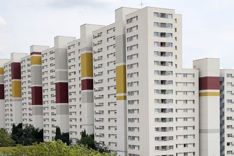 Die Bestandsmieten der landeseigenen Wohnungsbaugesellschaften in Berlin liegen bei rund sieben Euro pro Quadratmeter. (Symbolfo