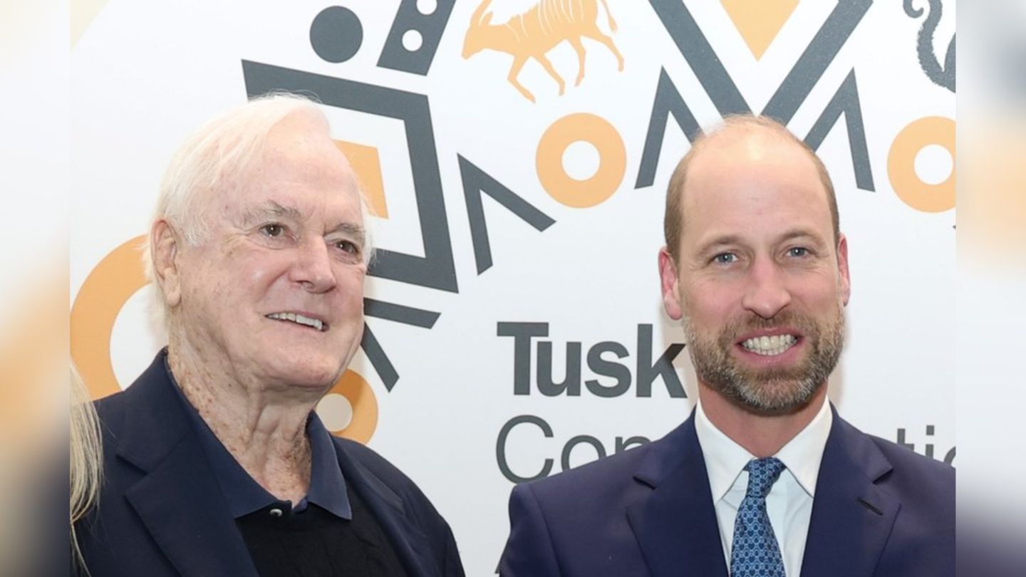 Prinz William mit "Monty Python"-Legende John Cleese.