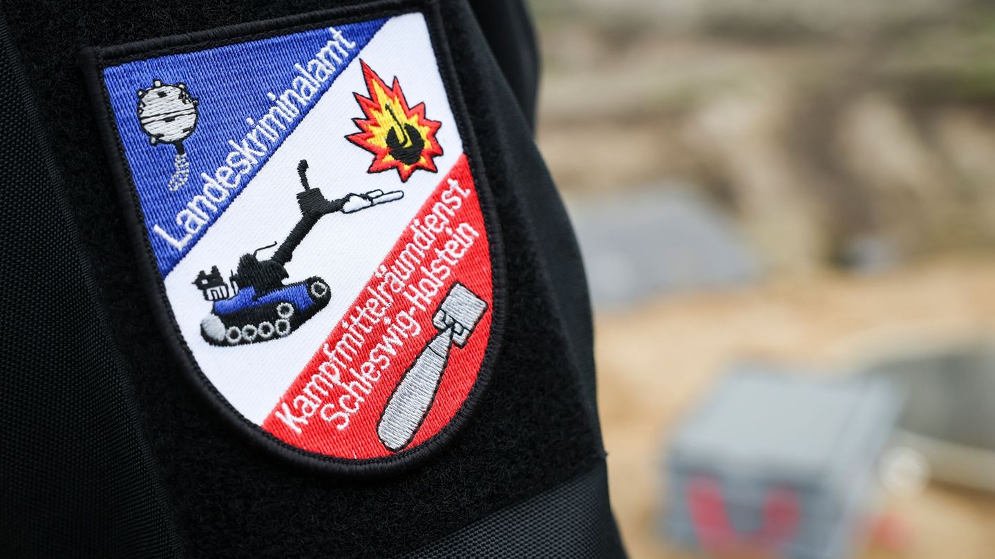 Der Kampfmittelräumdienst hat erneut eine Fliegerbombe in Kiel gefunden. (Symbolfoto) Foto: Christian Charisius/dpa