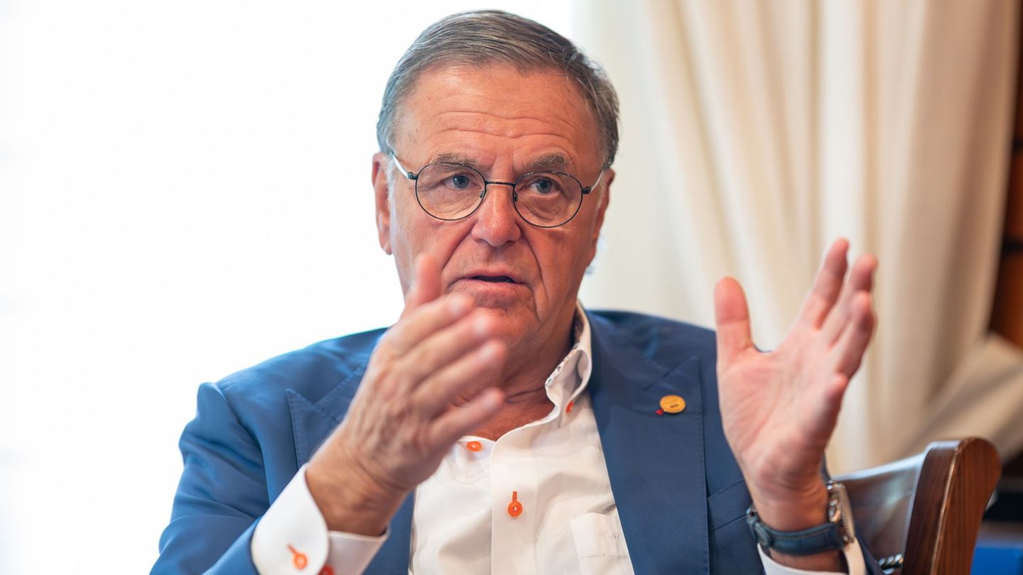 Er hat das Familienunternehmen aufgebaut: Roland Mack. Foto: Silas Stein/dpa