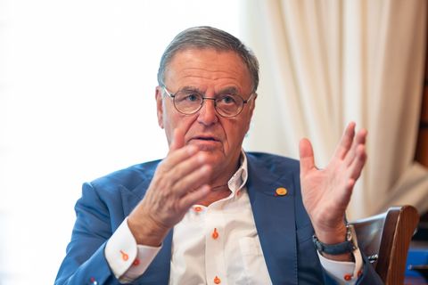 Er hat das Familienunternehmen aufgebaut: Roland Mack. Foto: Silas Stein/dpa