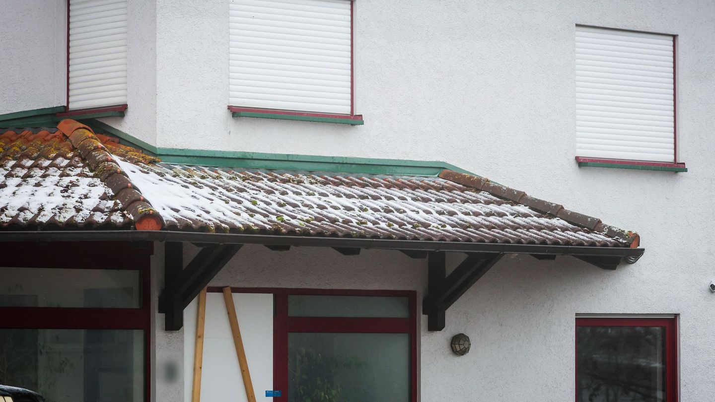 Die Hintergründe der Tat sind noch unklar. Foto: Christoph Schmidt/dpa